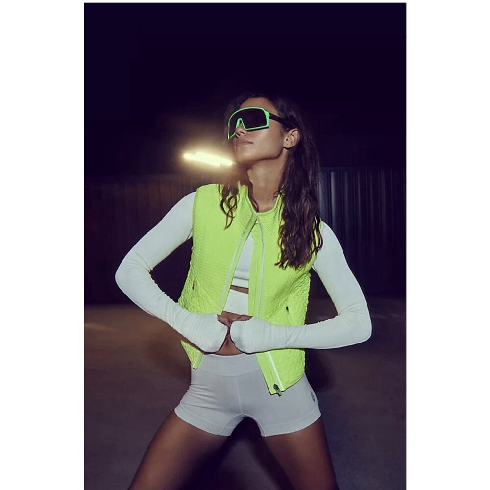 Free People FP Movement Smock Show Neon Vest XS Sour Citrus Textured Packable